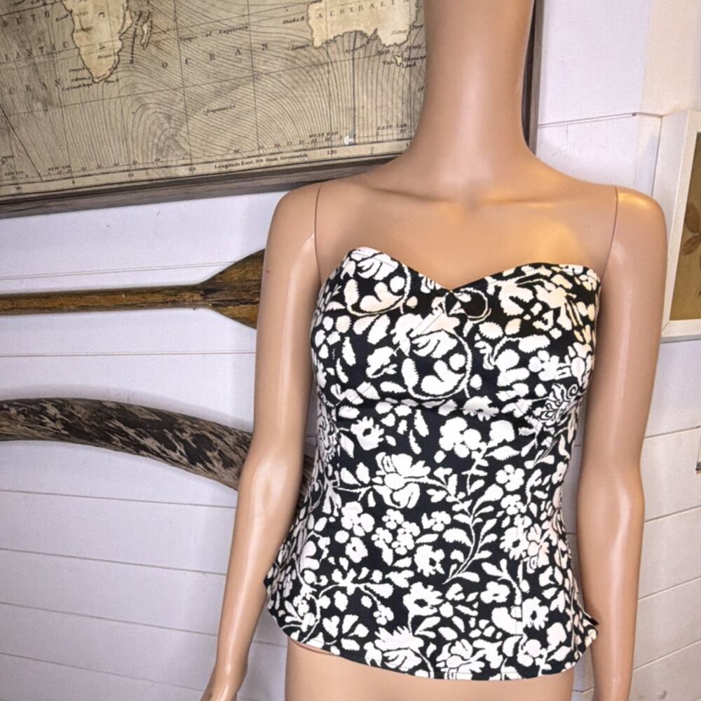 White House Black Market Corset Top, Black, Beige, White Size 4